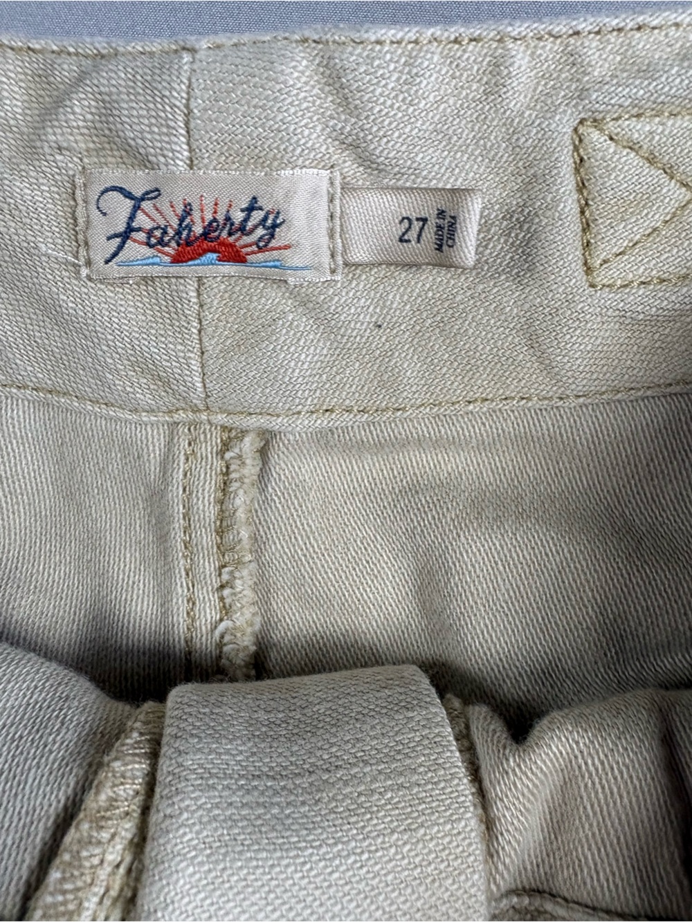 Faherty Women’s Khaki High Rise Shorts Sunwashed Cotton Blend Size 27 - Picture 2 of 9